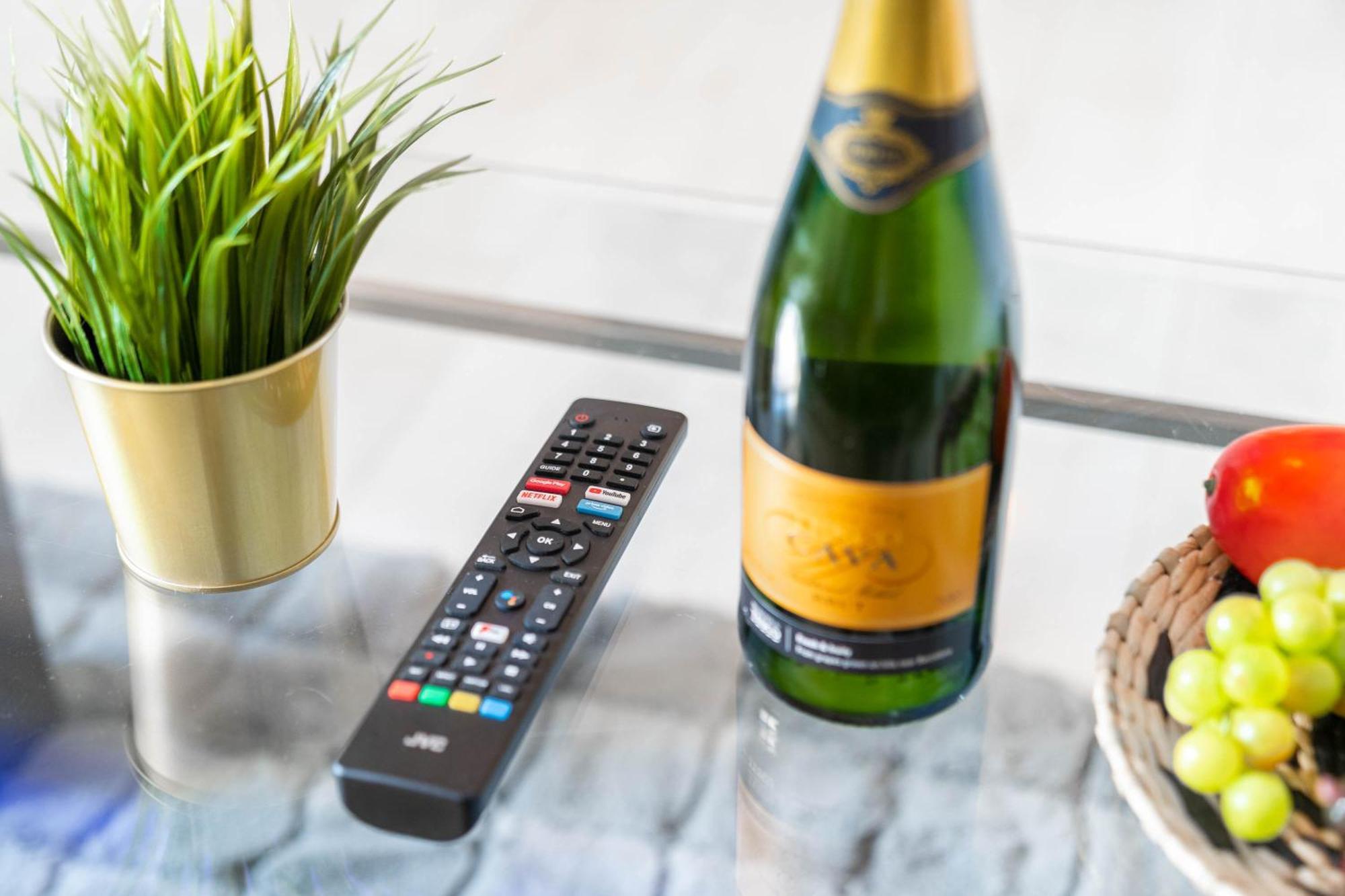 Five Bedroom Townhouse - Near City Centre - Edgbaston - On Street Parking - Wifi - Netflix - 974P Birmingham Exteriér fotografie